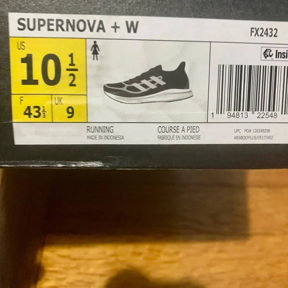 Adidas supernova plus running shoes. - Picture 7 of 8